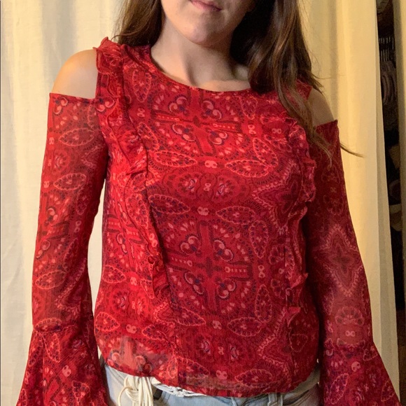 Bell Sleeve Cold-Shoulder Boho Patterned Blouse - Picture 8 of 8